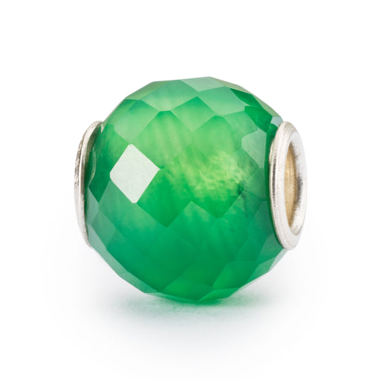Round Green Onyx Facet